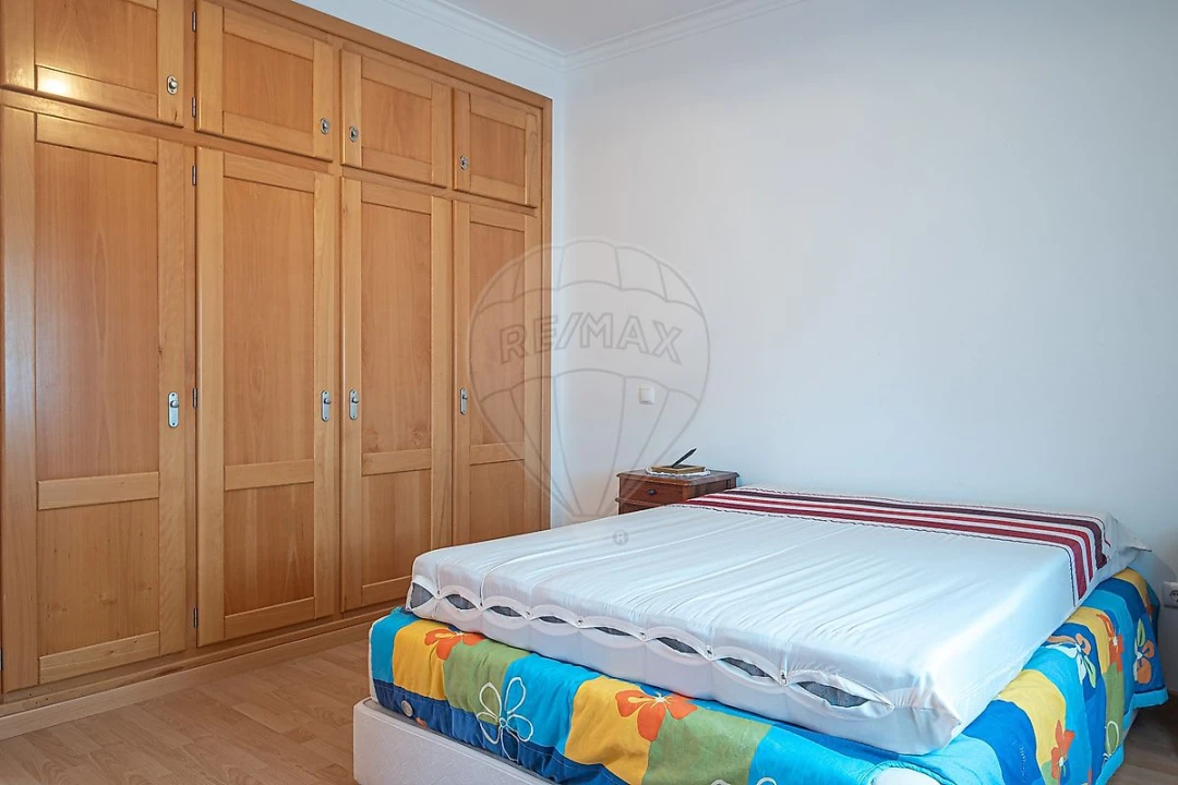 Moradia T4 para Venda em Azambuja Foto 23