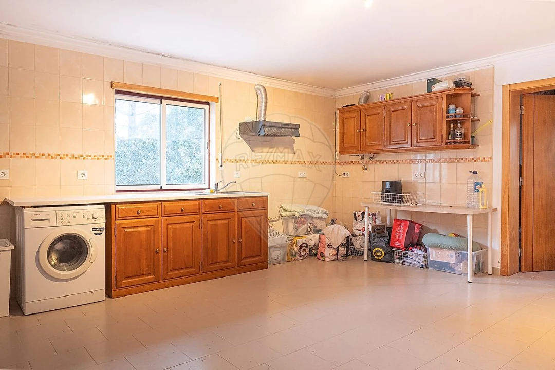 Moradia T4 para Venda em Azambuja Foto 39