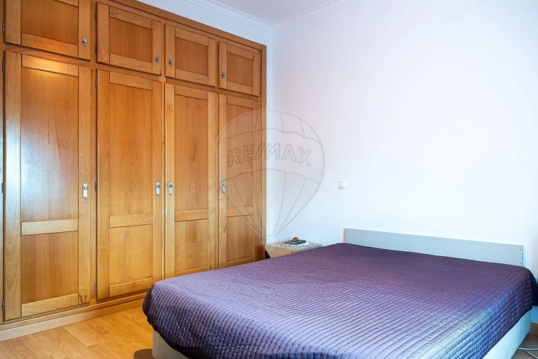 Moradia T4 para Venda em Azambuja Foto 32