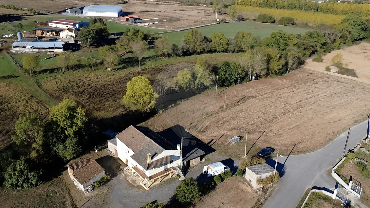 Moradia T3 para Venda em Fundão, Valverde, Donas, A. Joanes, A. Nova Cabo Foto 6