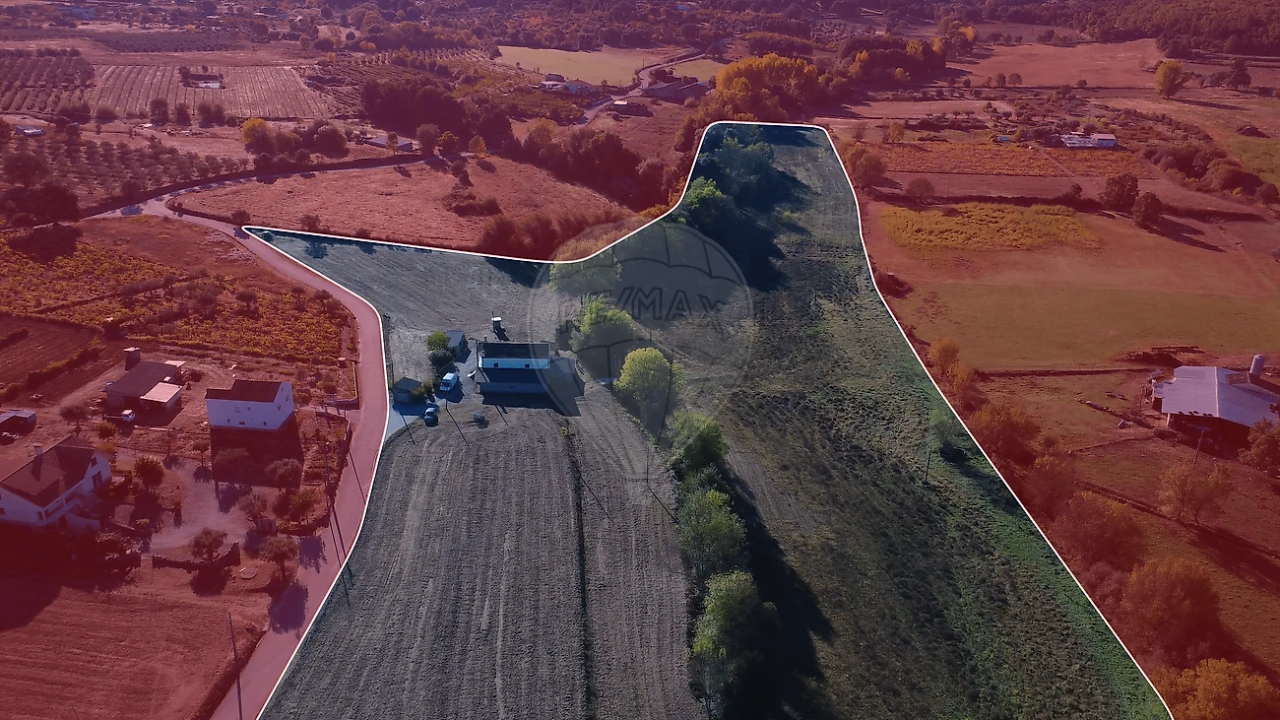 Moradia T3 para Venda em Fundão, Valverde, Donas, A. Joanes, A. Nova Cabo Foto 7