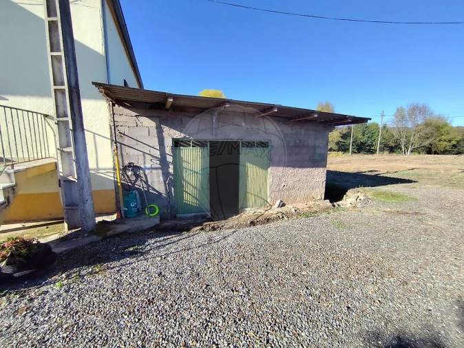 Moradia T3 para Venda em Fundão, Valverde, Donas, A. Joanes, A. Nova Cabo Foto 2