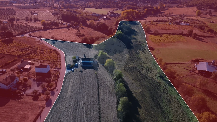 Moradia T3 para Venda em Fundão, Valverde, Donas, A. Joanes, A. Nova Cabo Foto 7