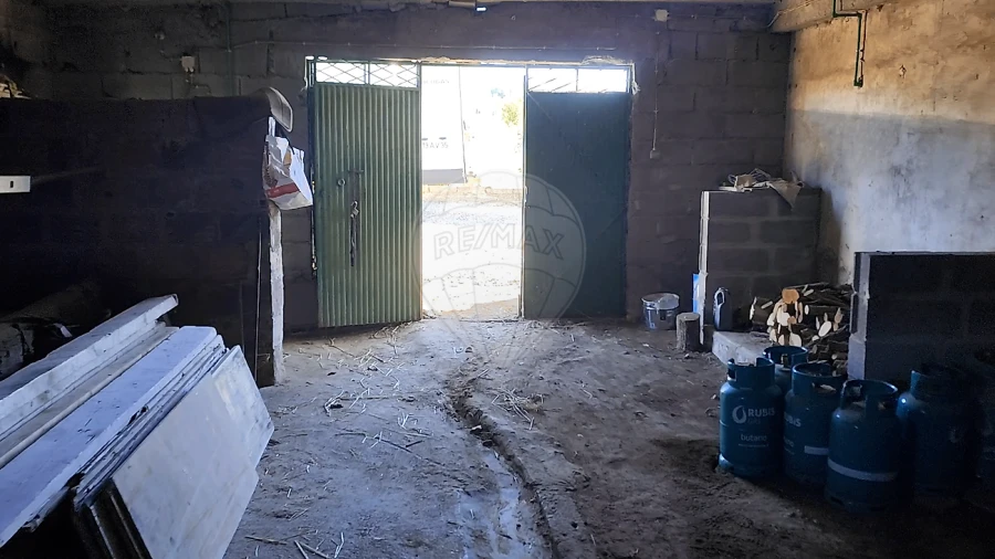 Moradia T3 para Venda em Fundão, Valverde, Donas, A. Joanes, A. Nova Cabo Foto 8