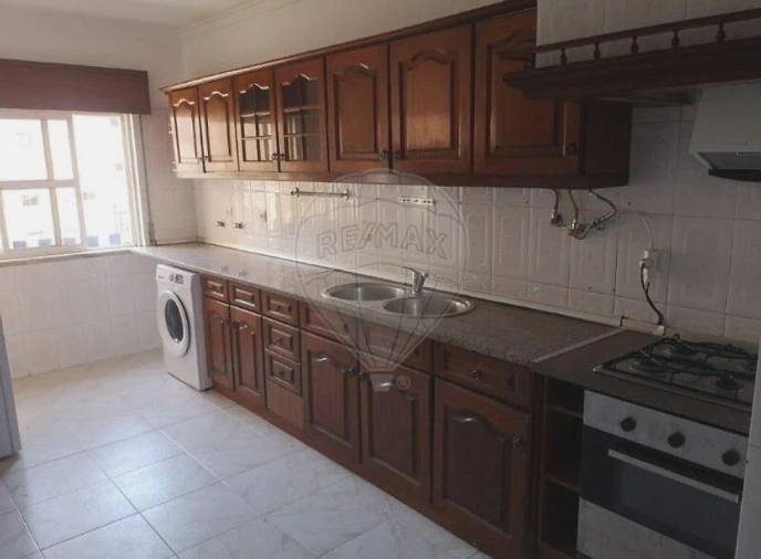 Apartamento T2 para Venda em Algueirão-Mem Martins