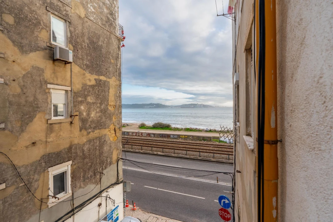 Apartamento T2 para Venda em Oeiras e São Julião da Barra, Paço de Arcos e Caxias Foto 1