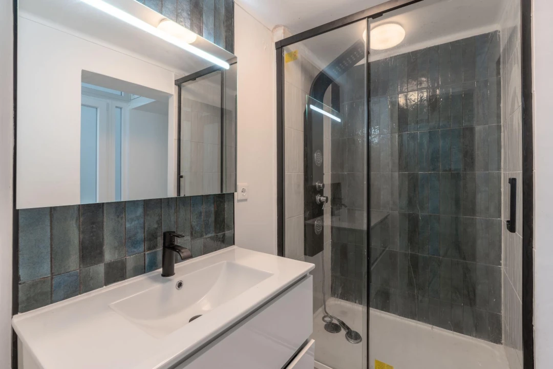 Apartamento T2 para Venda em Oeiras e São Julião da Barra, Paço de Arcos e Caxias Foto 12