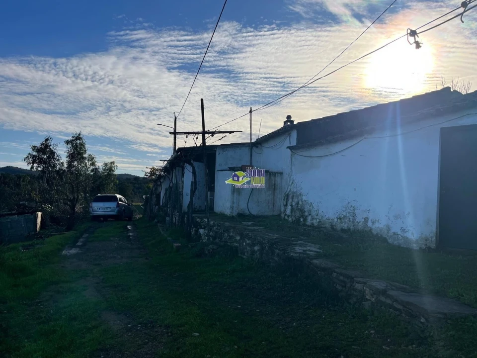 Moradia para Venda em São Martinho das Amoreiras Foto 28