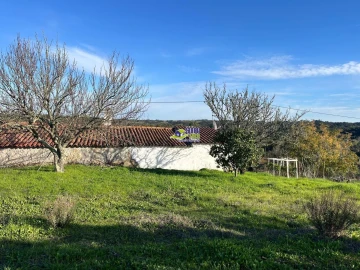 Moradia para Venda em São Martinho das Amoreiras