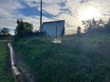 Moradia para Venda em São Martinho das Amoreiras