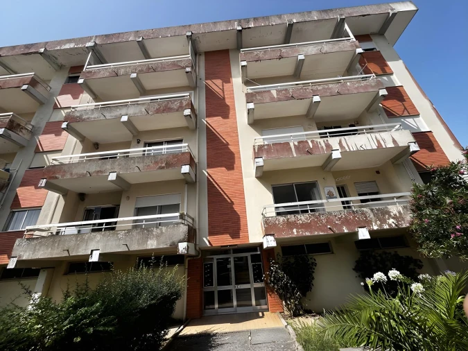 Apartamento T3 para Venda em Tavarede Foto 1