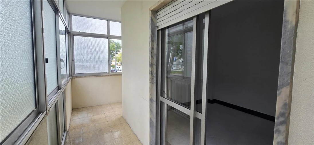 Apartamento T2 para Venda em Amora Foto 9
