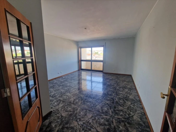 Apartamento T2 para Venda em Baguim do Monte (Rio Tinto) Foto 2