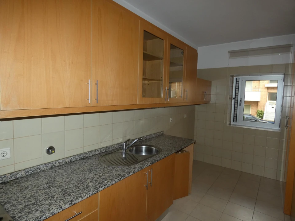 Apartamento T2 para Venda em Aldão Foto 7