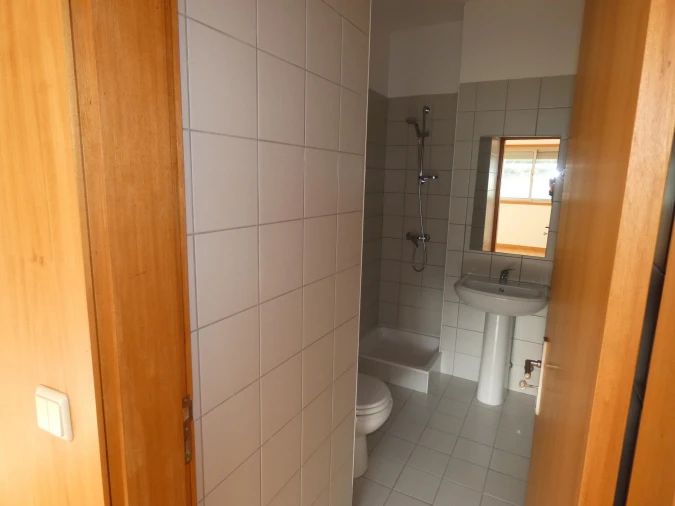 Apartamento T2 para Venda em Aldão Foto 17