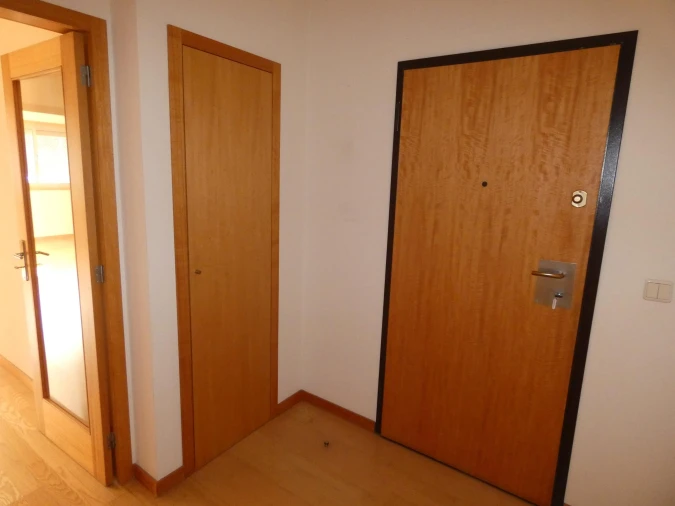 Apartamento T2 para Venda em Aldão Foto 3