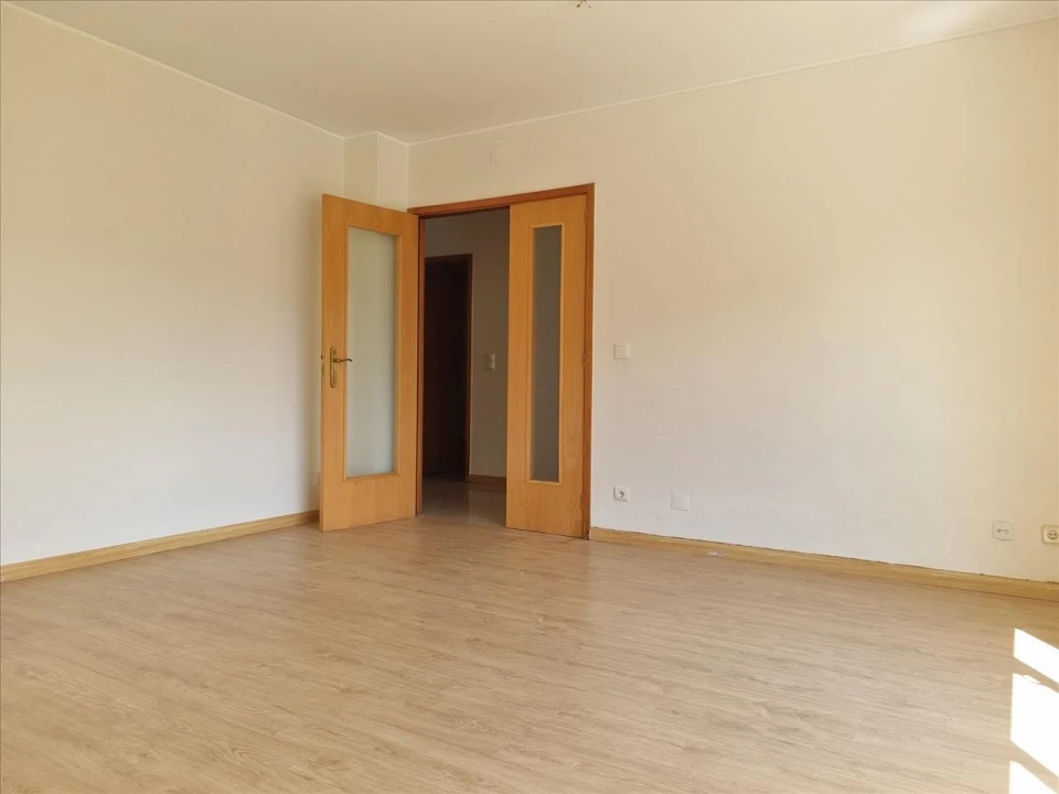 Apartamento T3 para Venda em Rio Tinto Foto 5