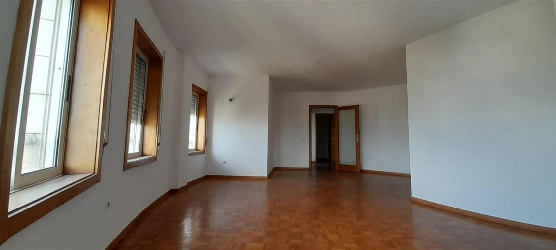 Apartamento T2 para Venda em Baguim do Monte (Rio Tinto) Foto 5