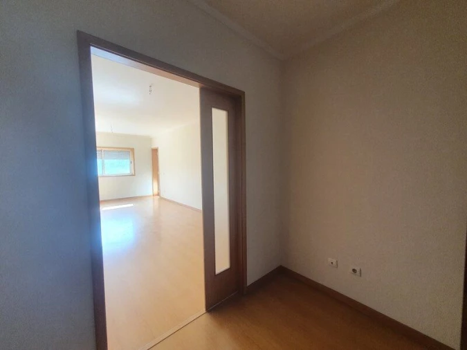 Apartamento T2 para Venda em Ermesinde Foto 3