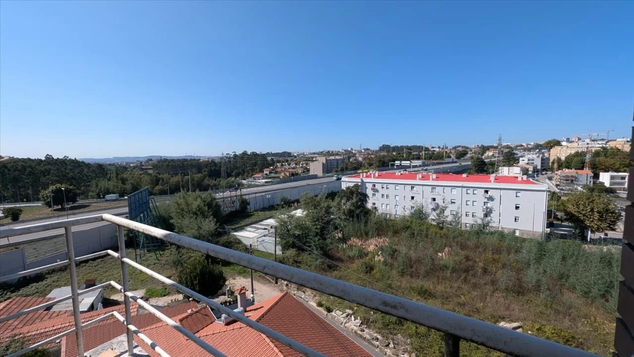 Apartamento T2 para Venda em Ermesinde Foto 9