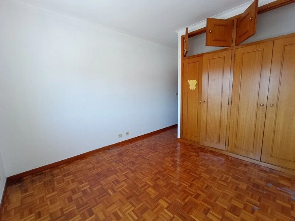 Apartamento T2 para Venda em São Vitor (Braga) Foto 11