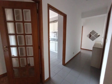 Apartamento T2 para Venda em São Vitor (Braga)