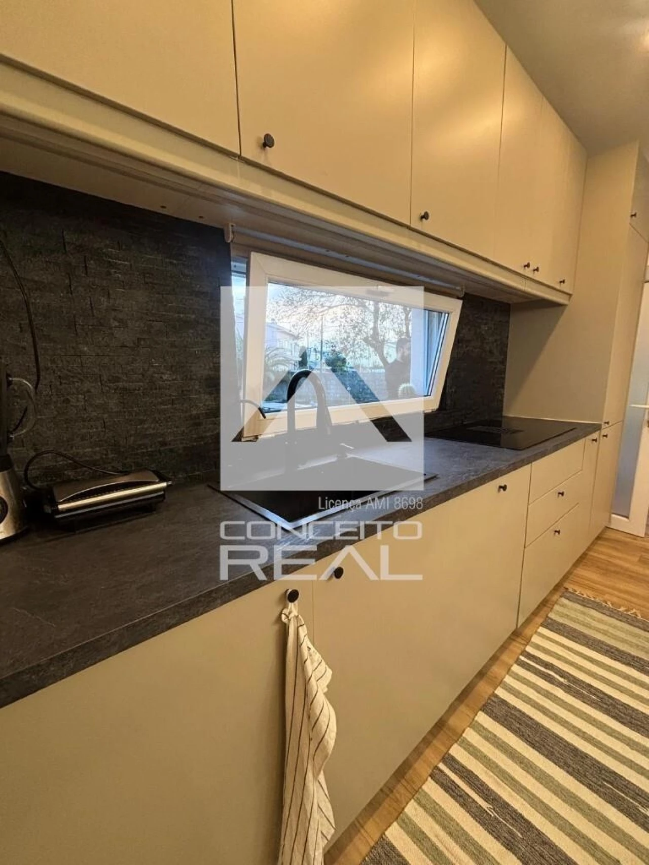 Moradia T3 para Venda em Alfena Foto 12