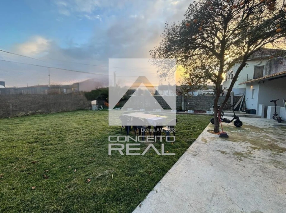 Moradia T3 para Venda em Alfena Foto 2