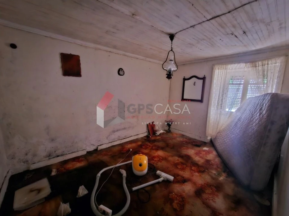 Moradia T2 para Venda em Praia da Vitoria (Santa Cruz) Foto 5