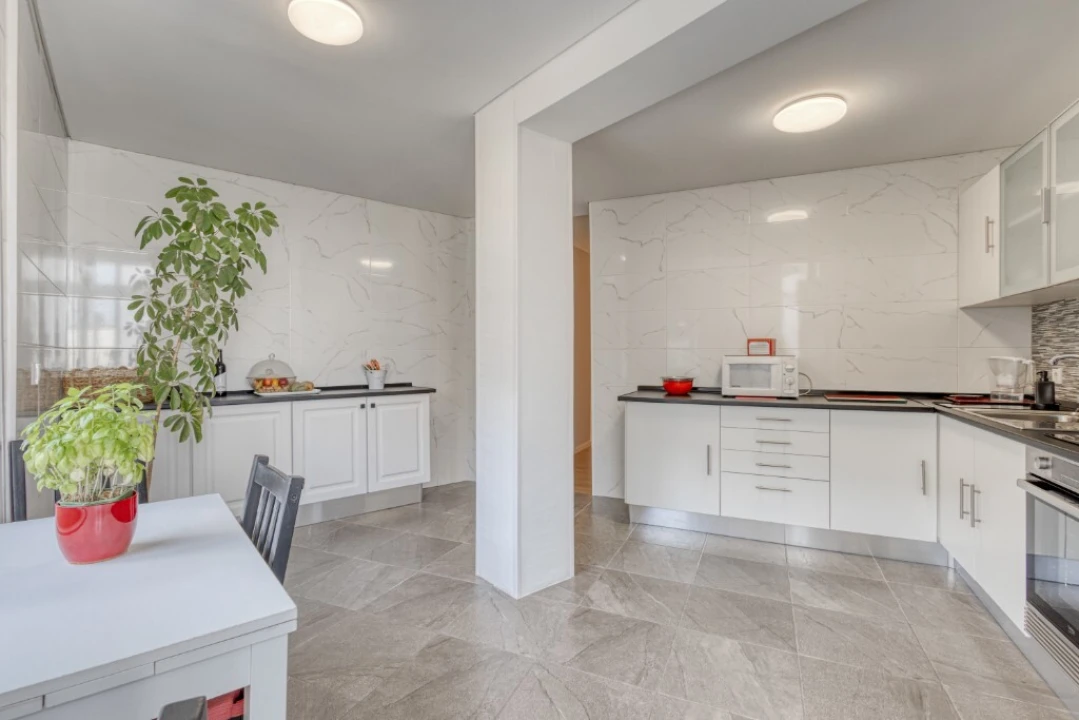 Apartamento T3 para Venda em Ermesinde Foto 2