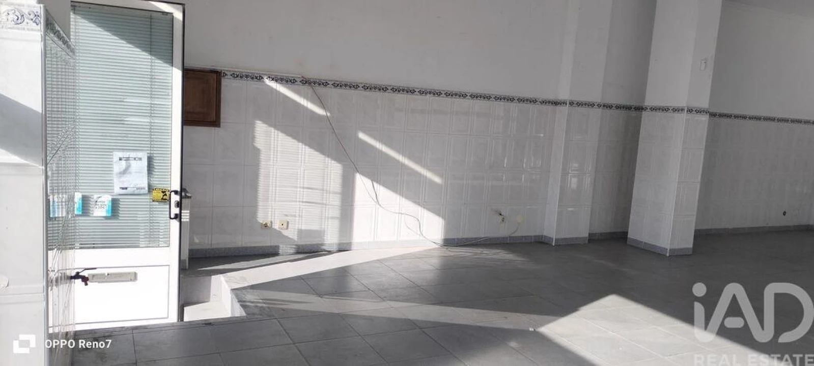 Loja para Venda em Mafamude e Vilar do Paraíso Foto 4