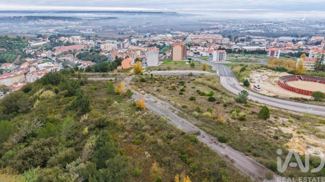 Terreno para Venda em Alenquer (Santo Estêvão e Triana) Foto 11