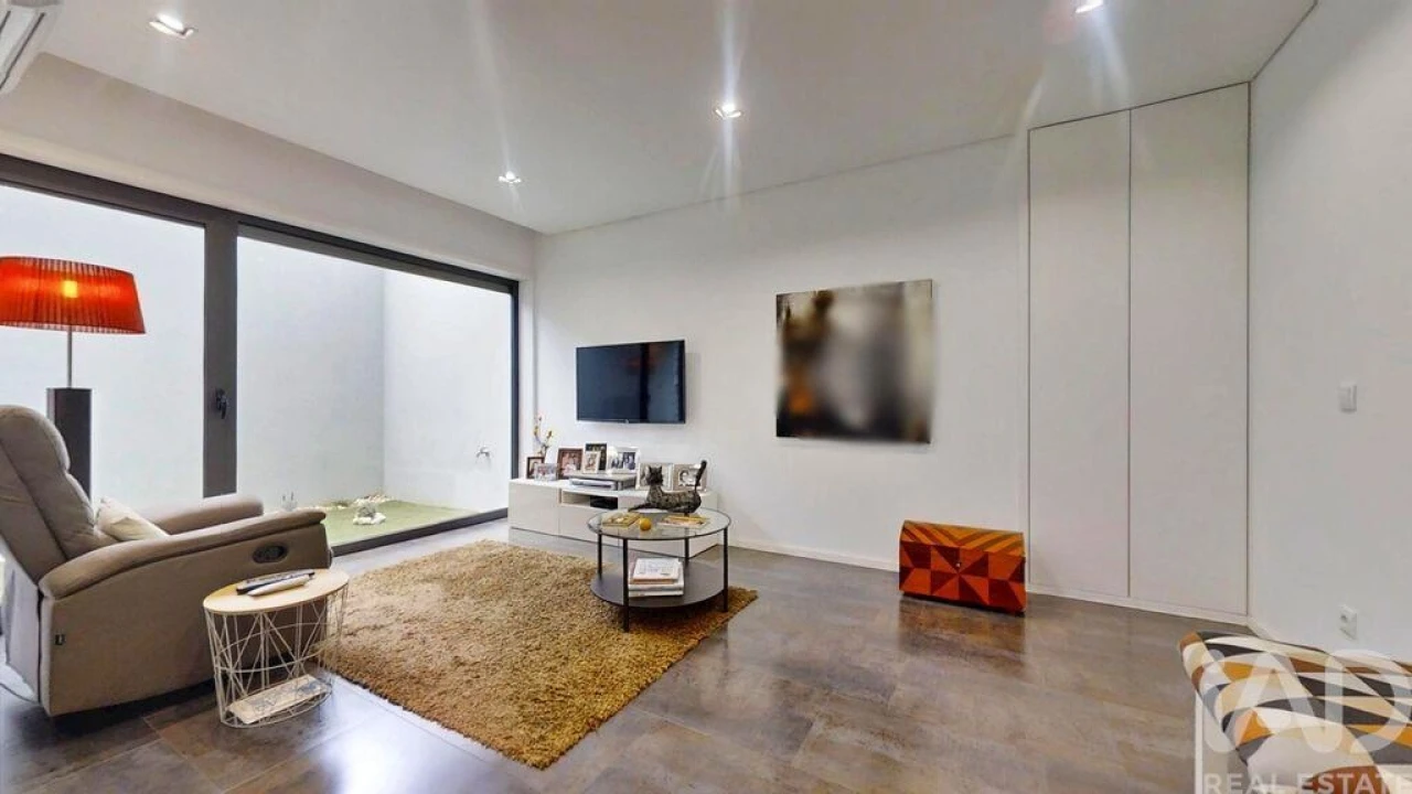 Moradia T4 para Venda em Castêlo da Maia Foto 33