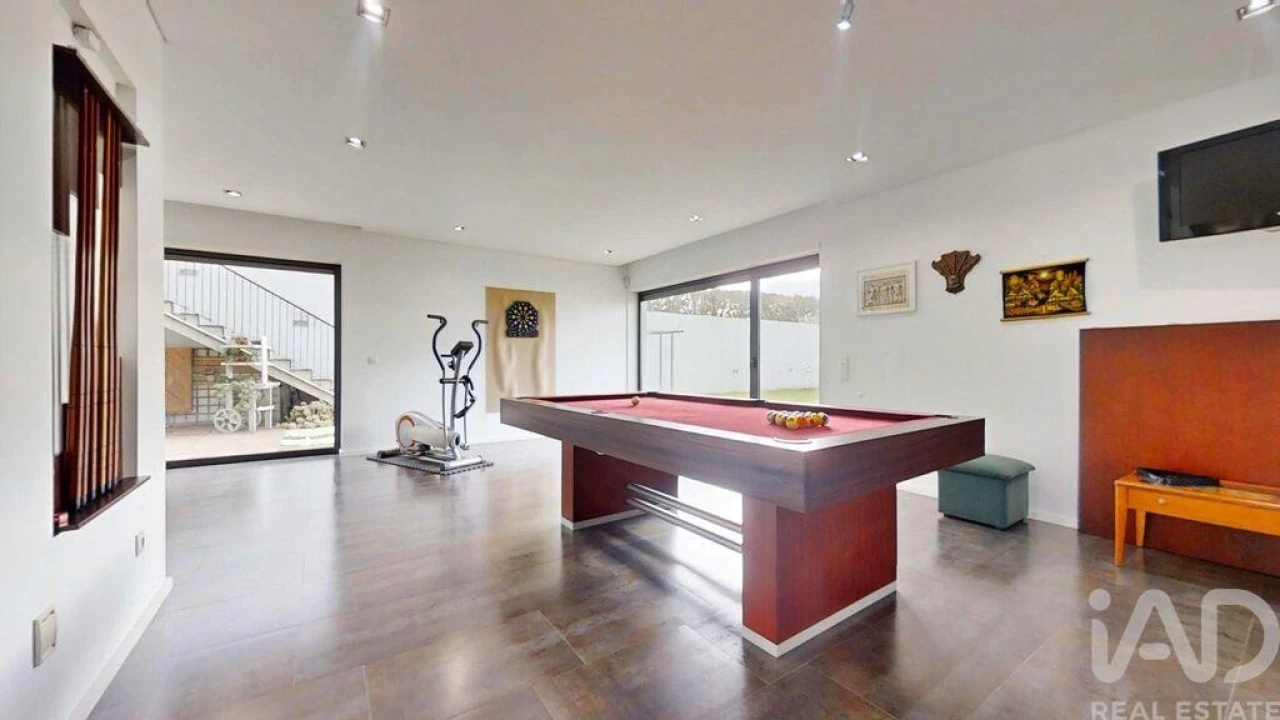 Moradia T4 para Venda em Castêlo da Maia Foto 35