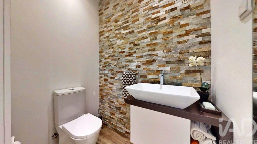 Moradia T4 para Venda em Castêlo da Maia Foto 18