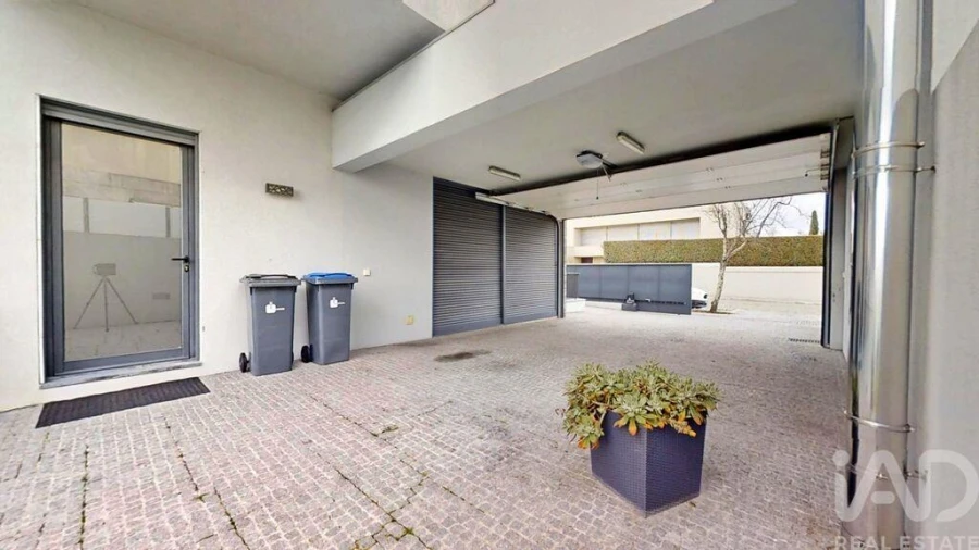 Moradia T4 para Venda em Castêlo da Maia Foto 39