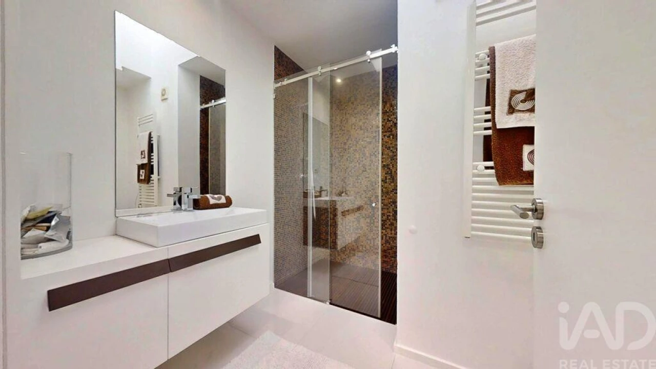 Moradia T4 para Venda em Castêlo da Maia Foto 23