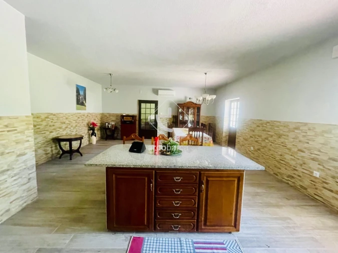 Moradia T5 para Venda em Grade e Carralcova Foto 13