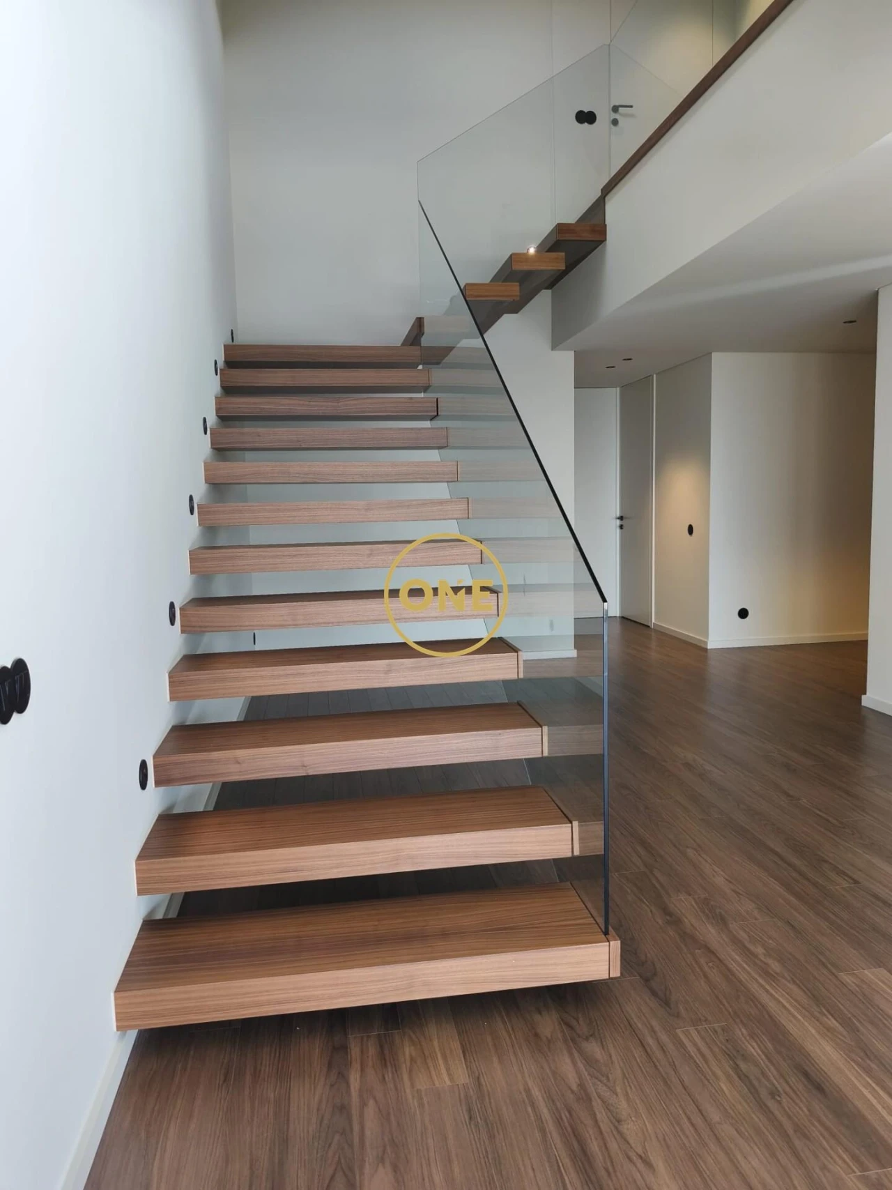 Moradia T4 para Venda em Requião Foto 24