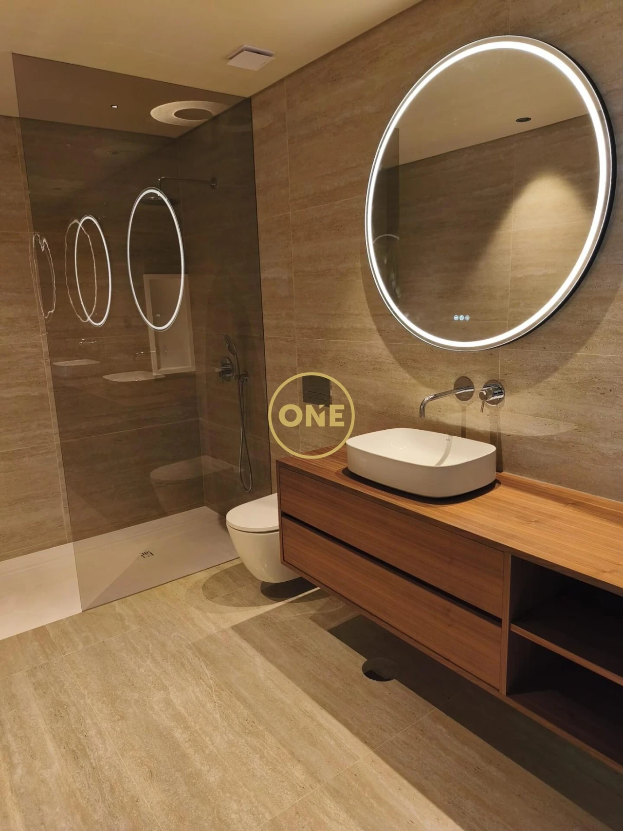 Moradia T4 para Venda em Requião Foto 18