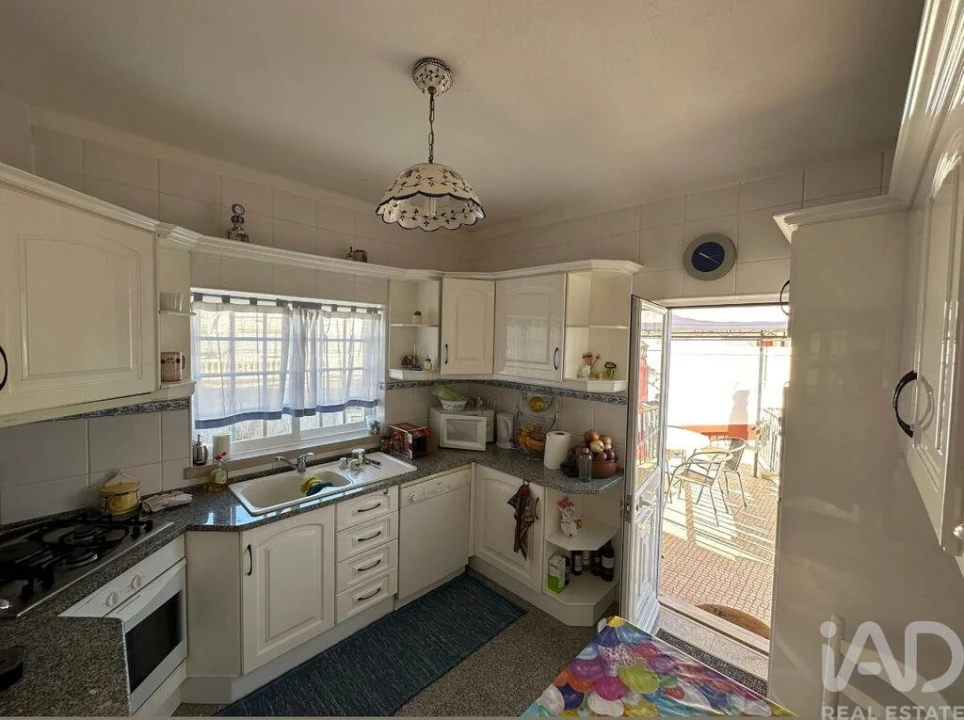 Moradia T6 para Venda em Alcantarilha e Pêra Foto 9