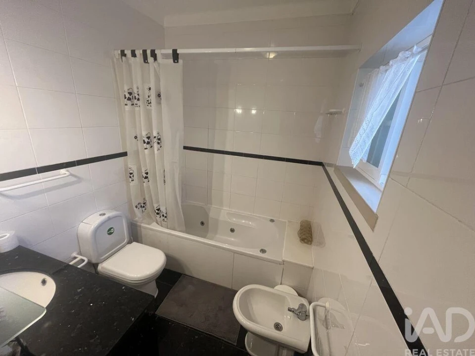 Moradia T6 para Venda em Alcantarilha e Pêra Foto 14