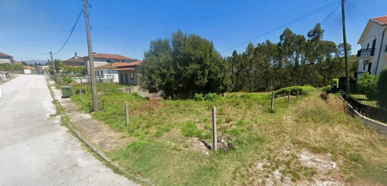 Terreno para Venda em Tabuaças Foto 1