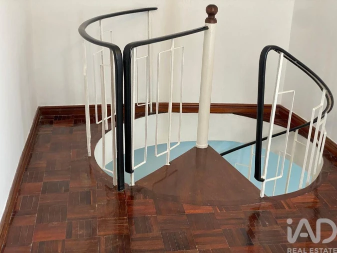 Moradia T2 para Venda em Carcavelos e Parede Foto 17