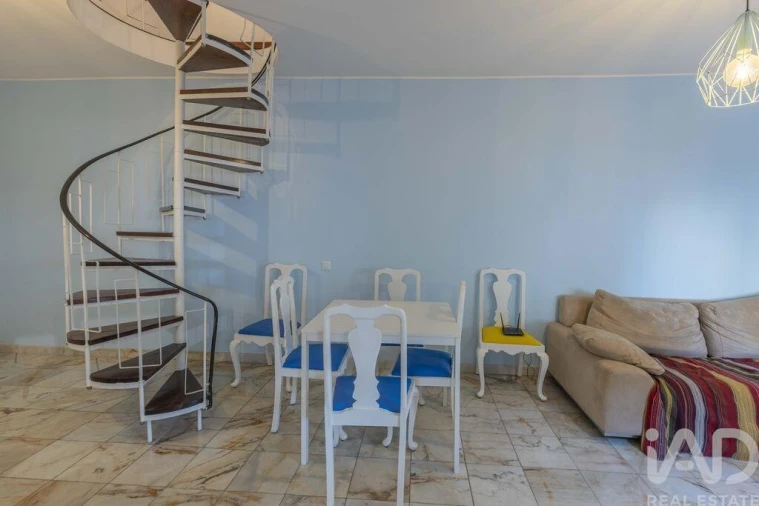 Moradia T2 para Venda em Carcavelos e Parede Foto 4