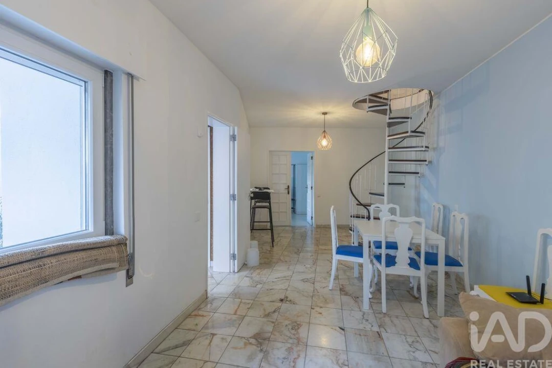 Moradia T2 para Venda em Carcavelos e Parede Foto 3