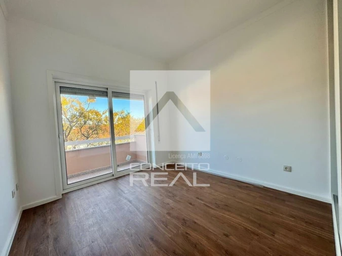 Apartamento T3 para Venda em Cidade da Maia Foto 24