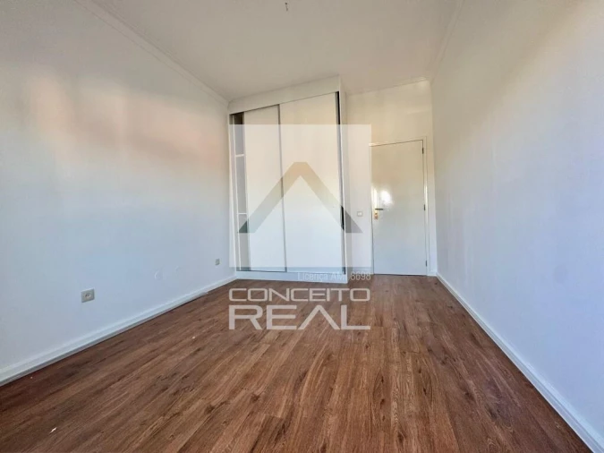 Apartamento T3 para Venda em Cidade da Maia Foto 22