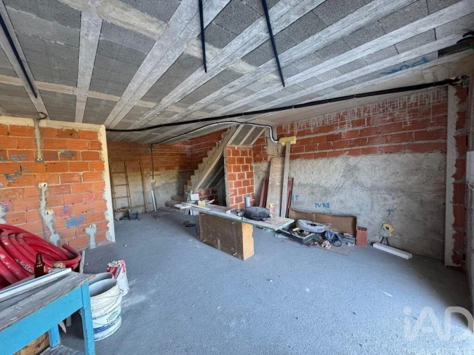 Moradia T2 para Venda em Ventosa Foto 4