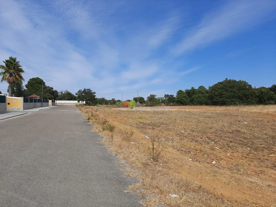 Terreno para Venda em Quinta do Anjo Foto 1